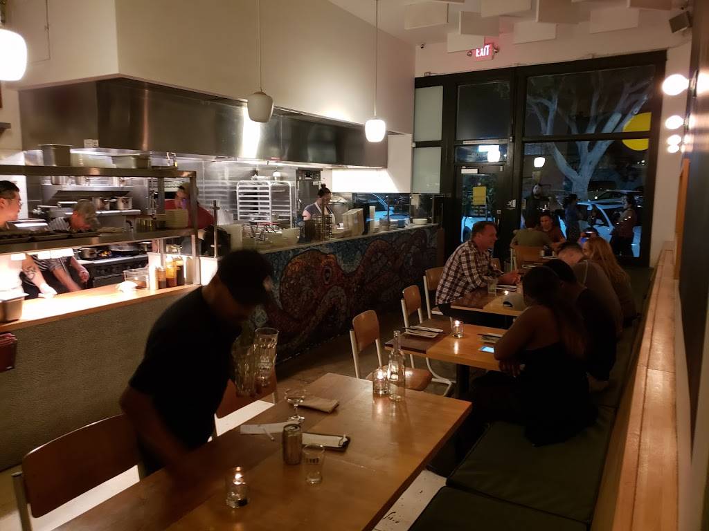 Little Fatty | restaurant | 3809 Grand View Blvd, Los Angeles, CA 90066, USA | 3105747610 OR +1 310-574-7610