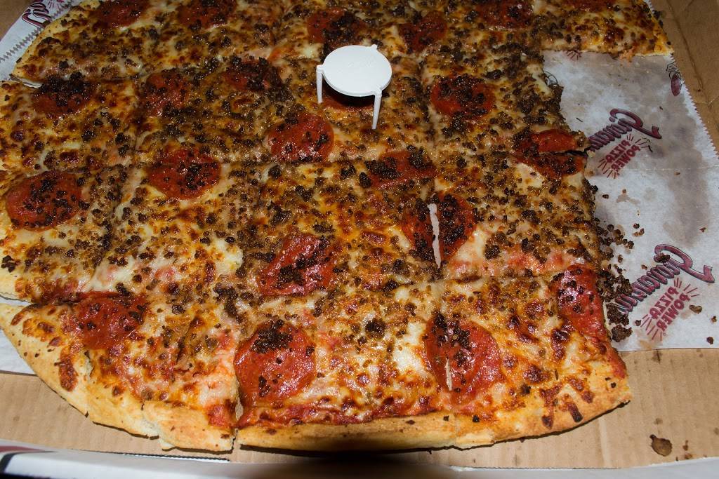 Minixs Giovannis I | restaurant | 1548 3rd St, West Portsmouth, OH 45663, USA | 7408584493 OR +1 740-858-4493