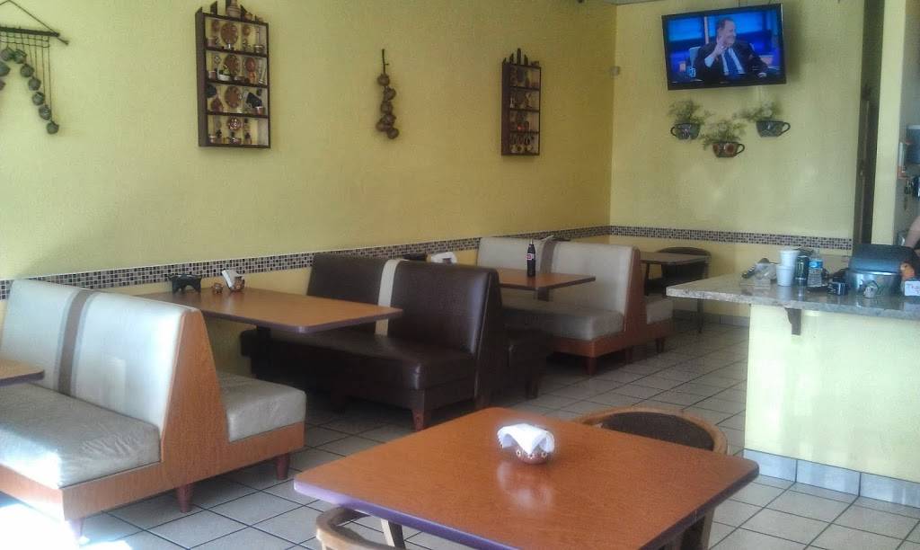 El Pollo Charro | restaurant | 2131 N Perris Blvd, Perris, CA 92571, USA | 9519438418 OR +1 951-943-8418