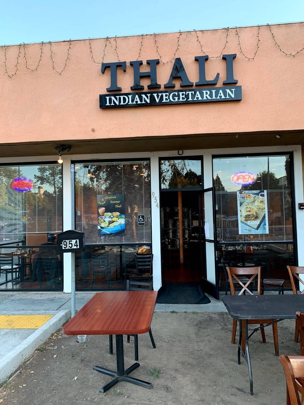 Chaat Junction | restaurant | 954 E El Camino Real, Sunnyvale, CA 94087, USA | 6503196744 OR +1 650-319-6744