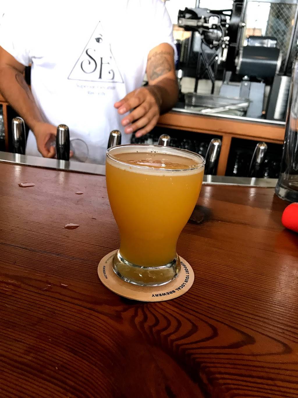 Kings County Brewers Collective | restaurant | 381 Troutman St, Brooklyn, NY 11237, USA | 9292346557 OR +1 929-234-6557