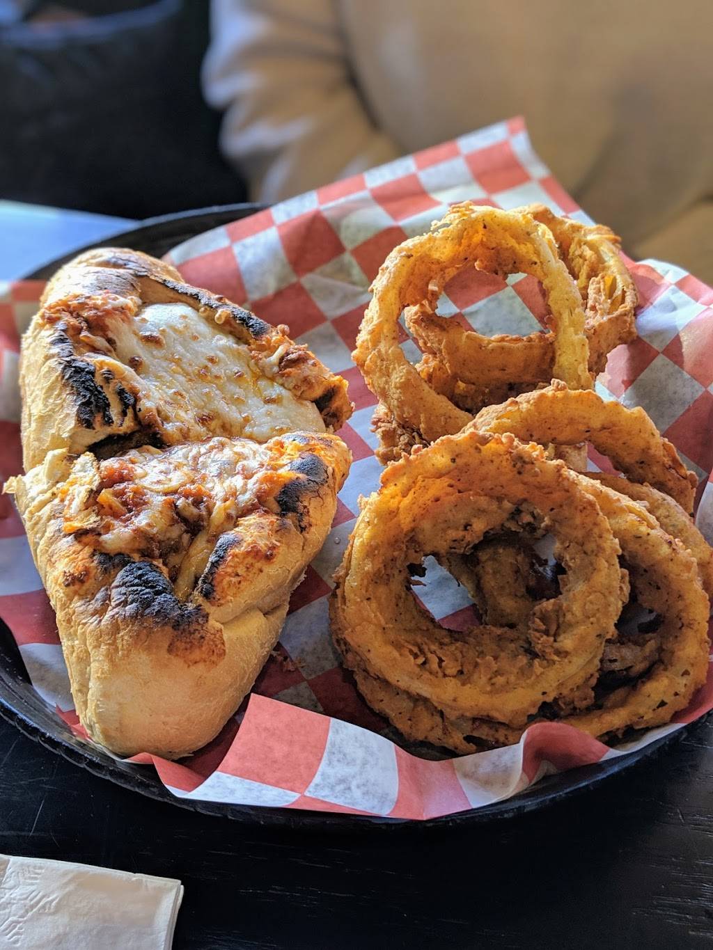 Mammas Kitchen | restaurant | 7601 Fordson Rd, Alexandria, VA 22306, USA | 5713126690 OR +1 571-312-6690