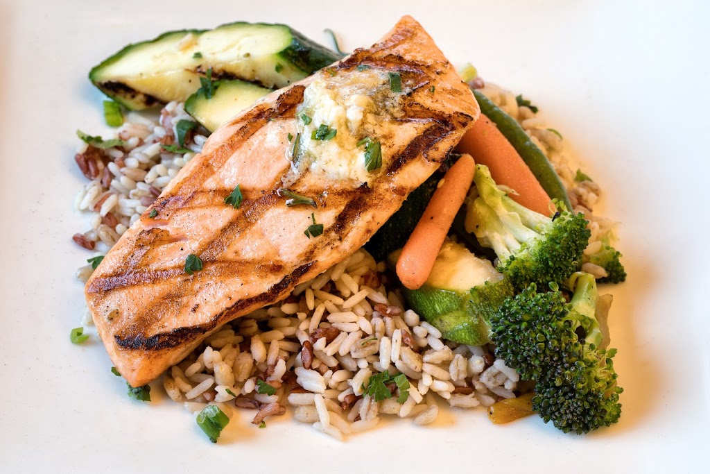 Garden Grille & Bar | restaurant | 14 Great Falls Plaza, Auburn, ME 04210, USA | 2075142222 OR +1 207-514-2222