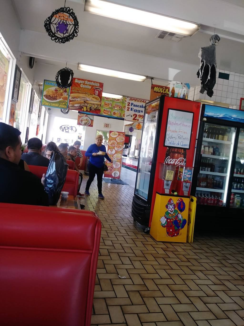 Sams Burgers &fast food | restaurant | 6007 Florence Ave, Bell Gardens, CA 90201, USA | 3235604011 OR +1 323-560-4011