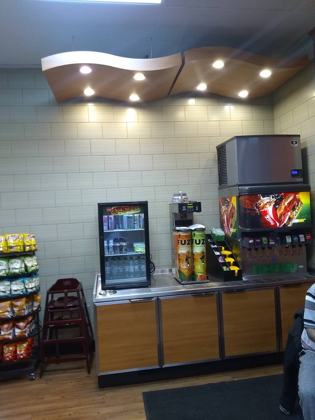 Subway Restaurants | restaurant | 9602 N Metro Pkwy E, Phoenix, AZ 85051, USA | 6029431046 OR +1 602-943-1046