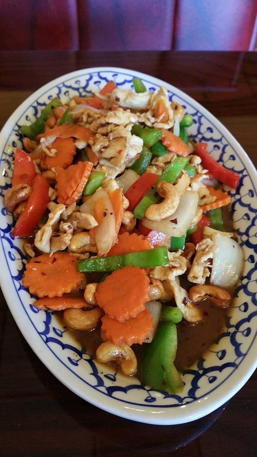 Baan Thai Restaurant | restaurant | 3235 N Anthony Blvd, Fort Wayne, IN 46805, USA | 2604712929 OR +1 260-471-2929