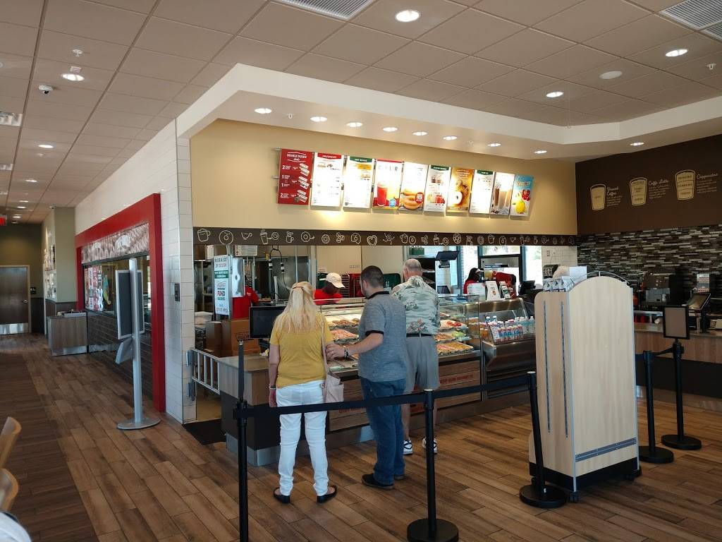 Krispy Kreme | bakery | 4904 S Cleveland Ave, Fort Myers, FL 33907, USA | 2399319926 OR +1 239-931-9926