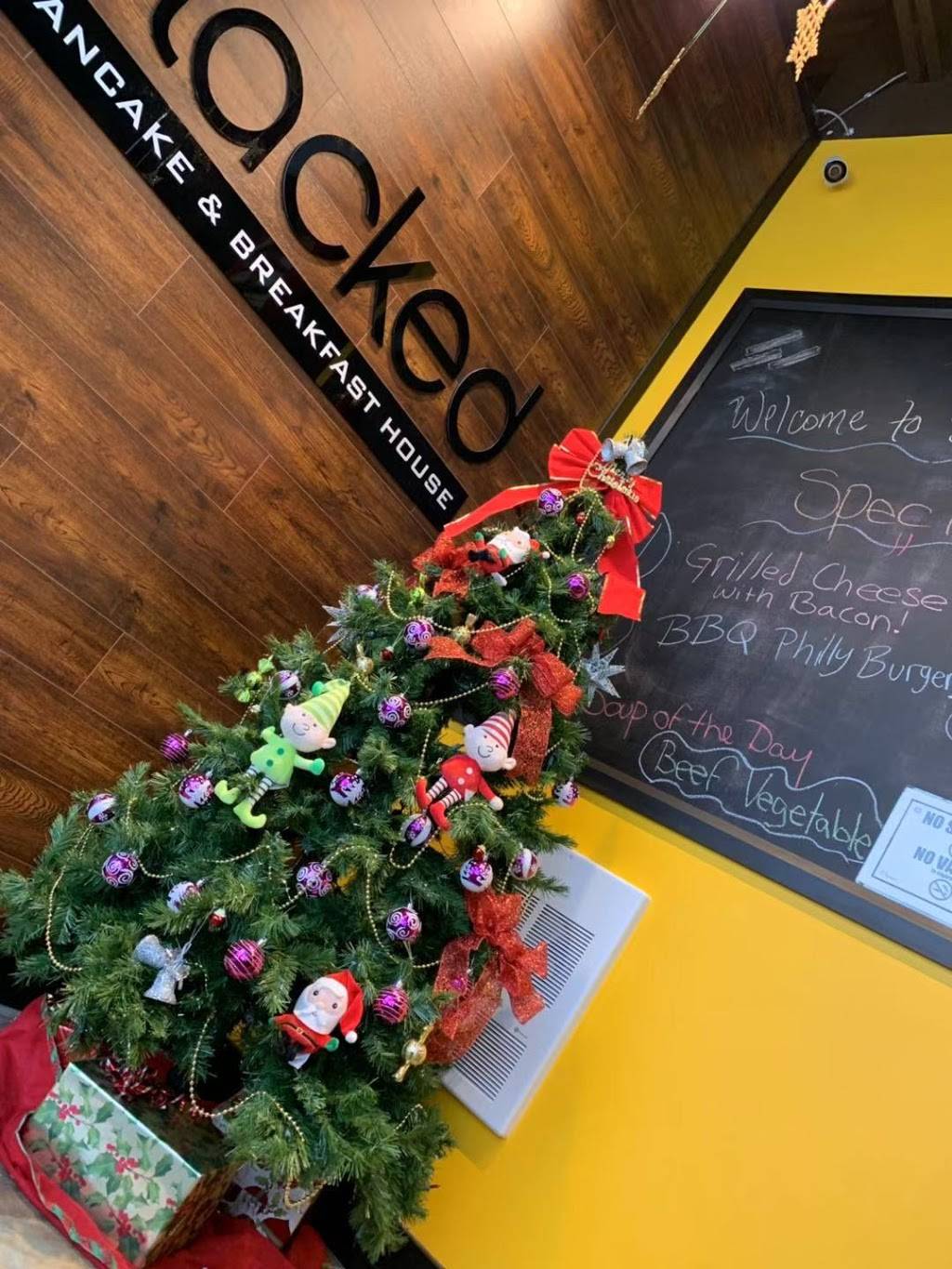 Stacked Pancake & Breakfast House Wasaga Beach | restaurant | 1890 Mosley St #5, Wasaga Beach, ON L9Z 1Z4, Canada | 7054295555 OR +1 705-429-5555