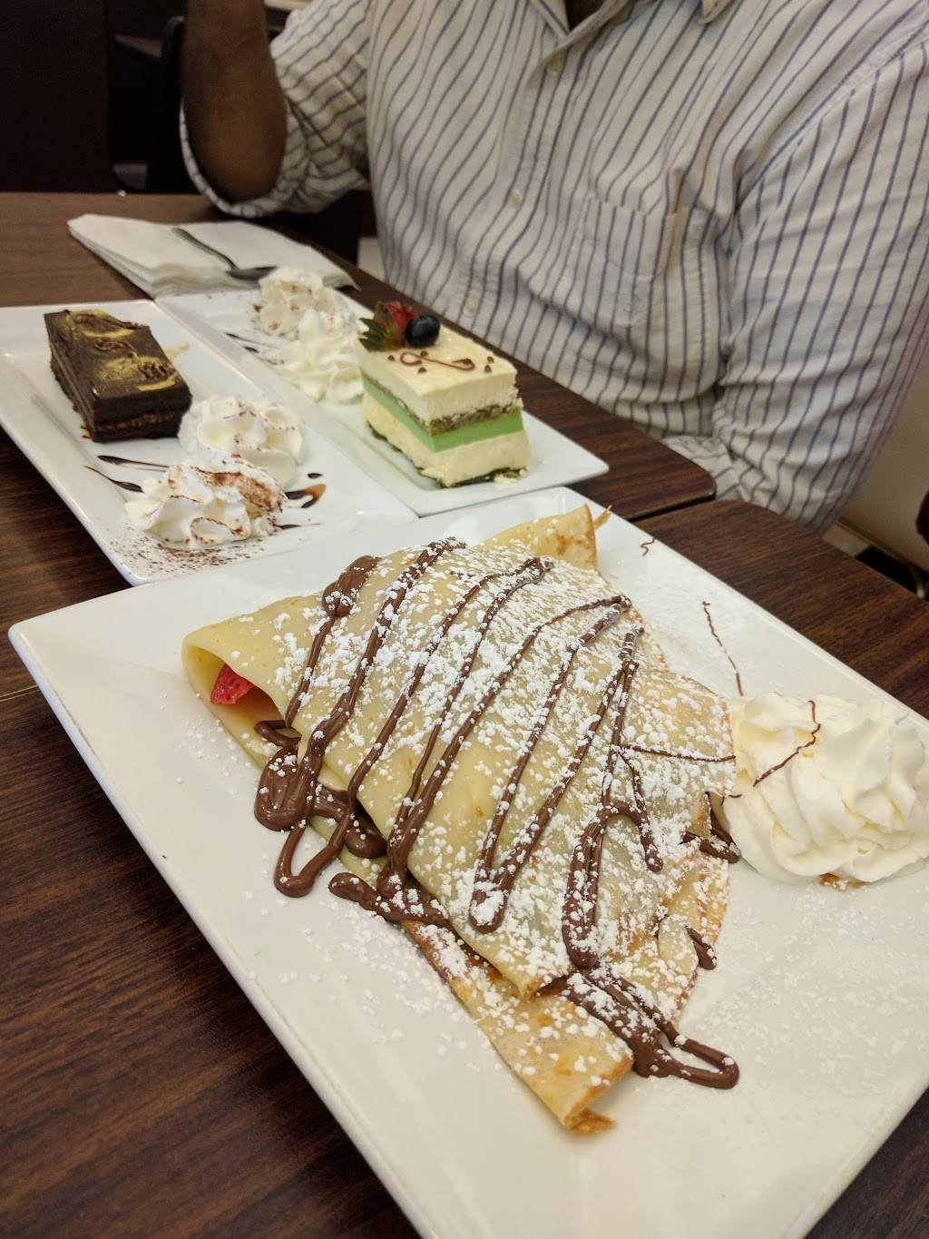 Le Petit Parisien | bakery | 10 Church St, Montclair, NJ 07042, USA | 9737460288 OR +1 973-746-0288