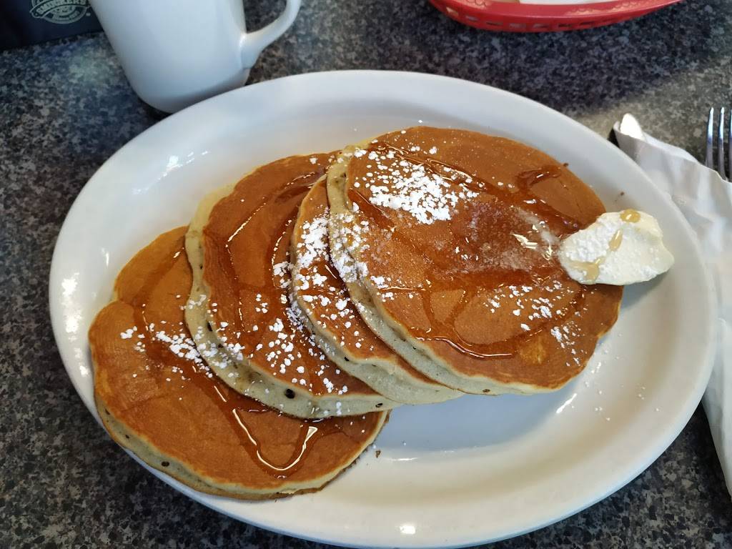 Davids Grill | meal takeaway | 800 W Cermak Rd, Chicago, IL 60608, USA | 3126667727 OR +1 312-666-7727