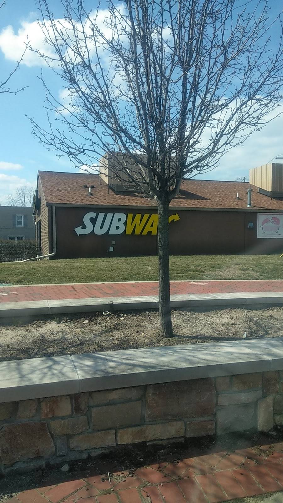 Subway Restaurants | restaurant | 3279 Auburn Rd, Auburn Hills, MI 48326, USA | 2482994431 OR +1 248-299-4431
