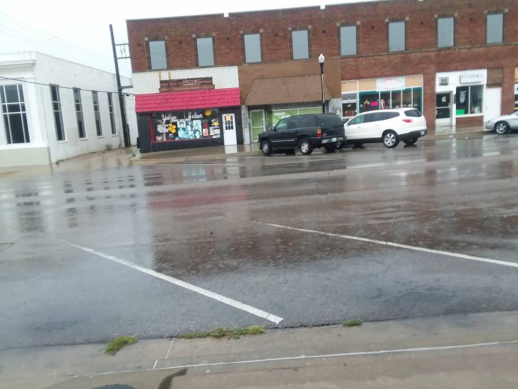 Taqueria & Tortilleria Lupita | restaurant | 235 S SW 25th St ste e, Oklahoma City, OK 73109, USA | 4052322760 OR +1 405-232-2760