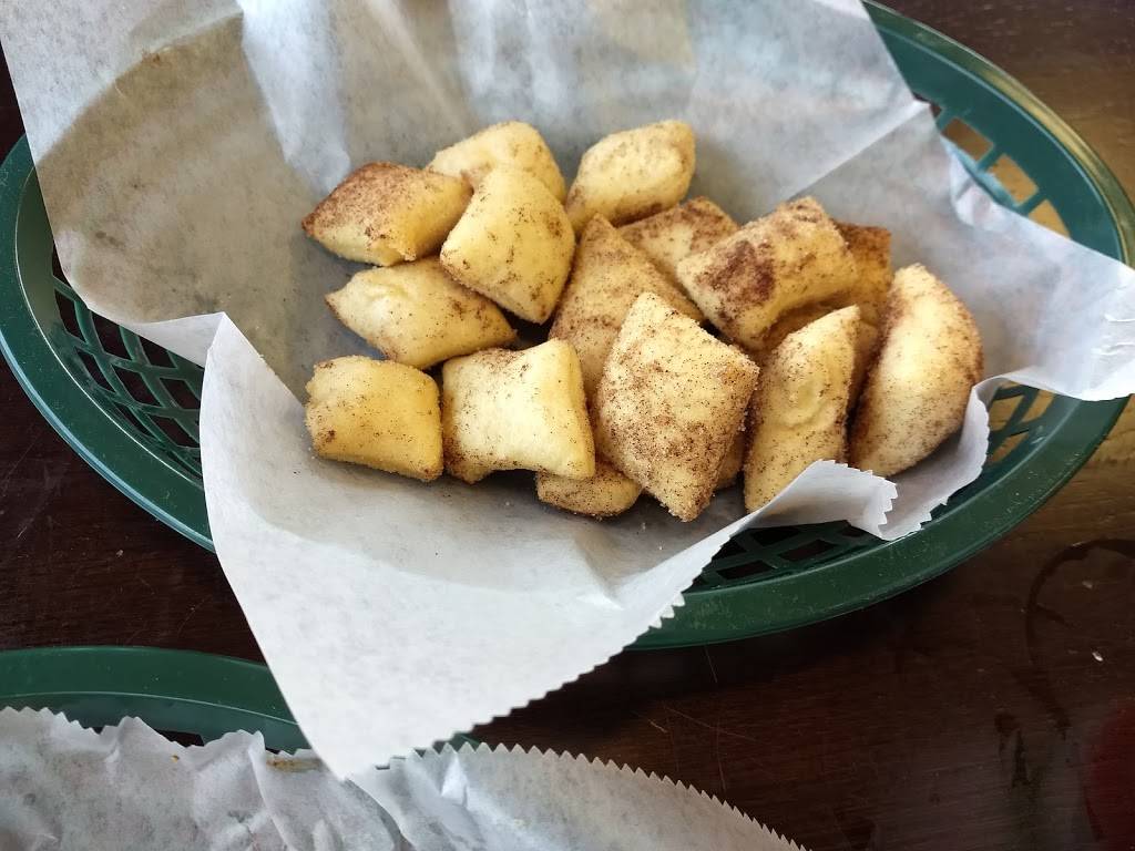 Green Line Pizza & Steak 2 | restaurant | 4015 Market St #1405, Wilmington, NC 28403, USA | 9103996775 OR +1 910-399-6775