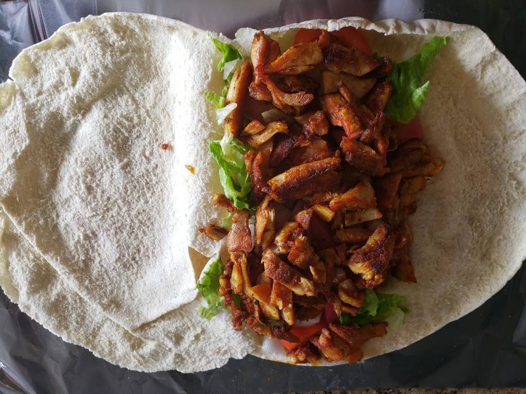 Royal Shawarma | restaurant | 1540 North Service Rd W, Oakville, ON L6M 4A1, Canada | 9054698366 OR +1 905-469-8366