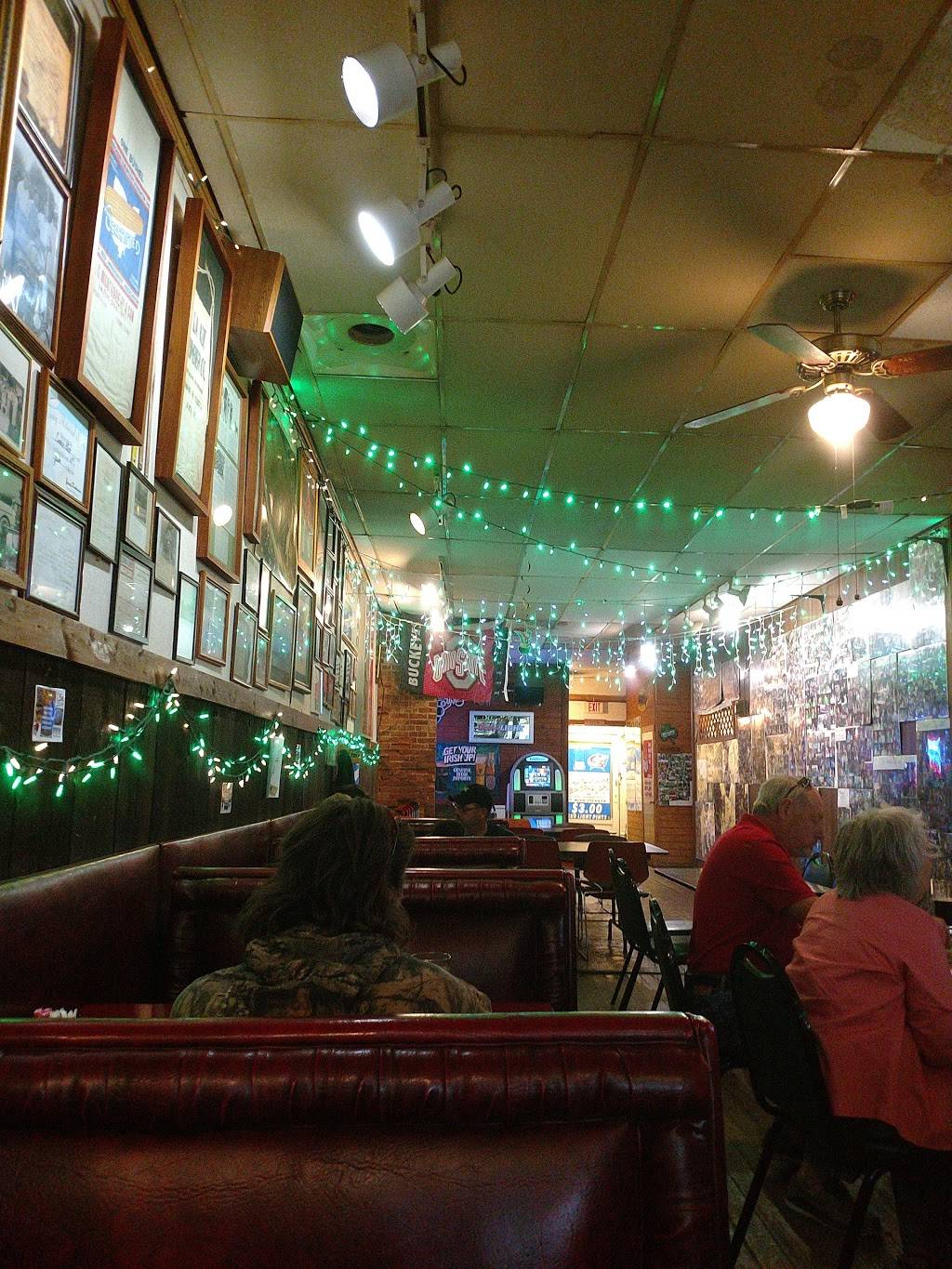 Coonies | restaurant | 25 N High St, La Rue, OH 43332, USA | 7404992430 OR +1 740-499-2430