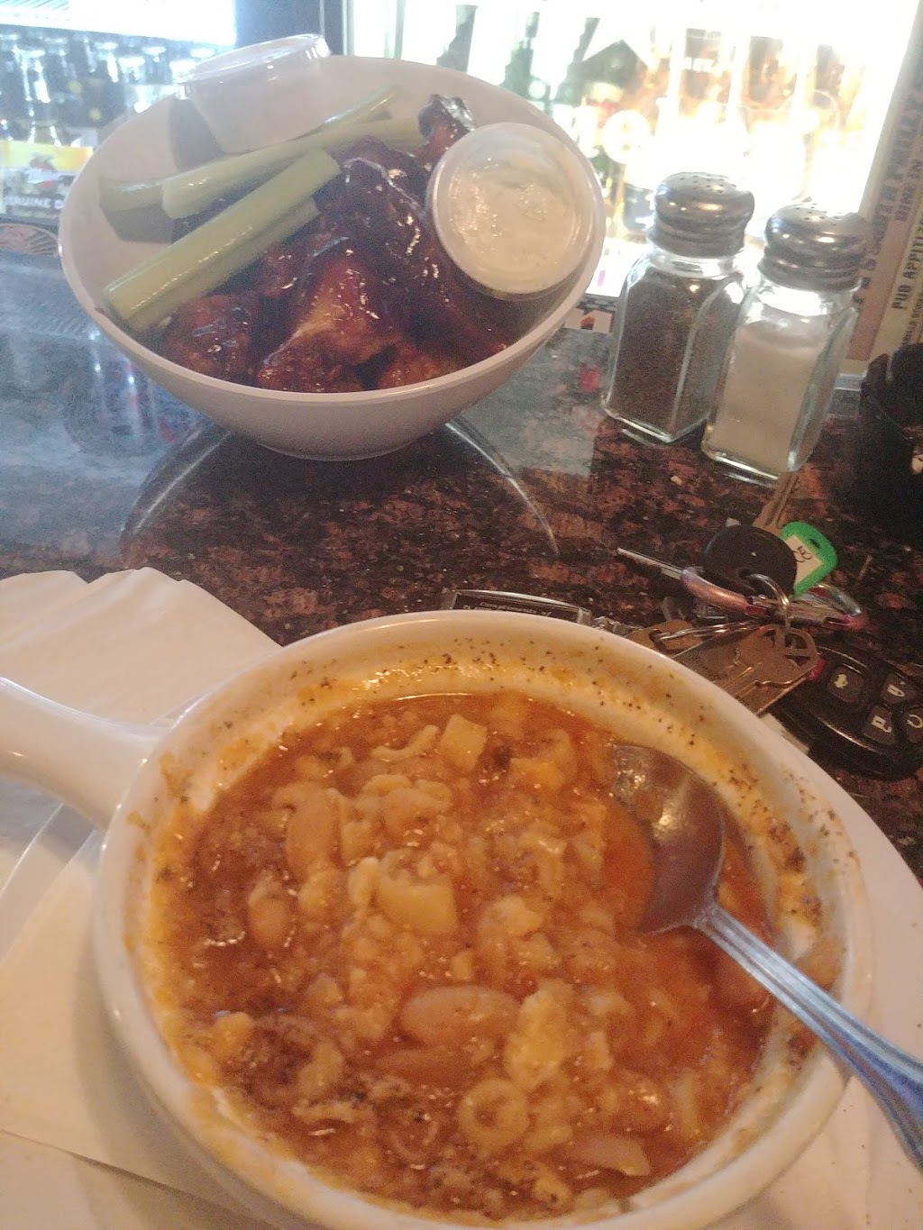 Tony Gs South Philly Style Pub and Eatery | restaurant | 1991 W Main St, Norristown, PA 19403, USA | 6105399822 OR +1 610-539-9822