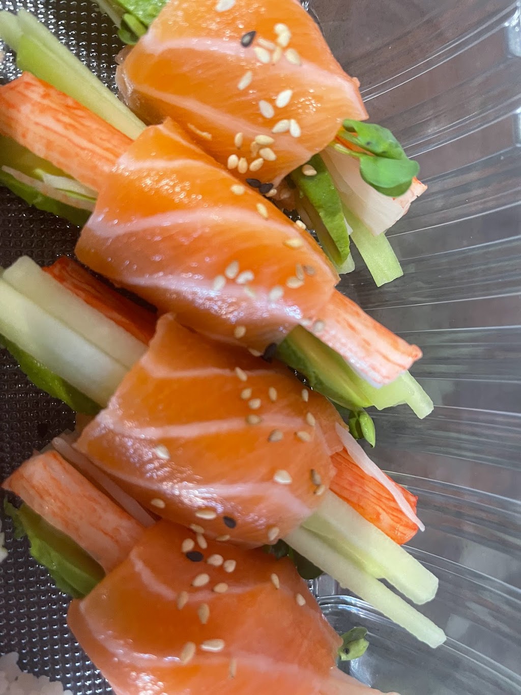 URBN Sushi - La Jolla | restaurant | 8895 Towne Centre Dr, San Diego, CA 92122, USA | 8582306565 OR +1 858-230-6565