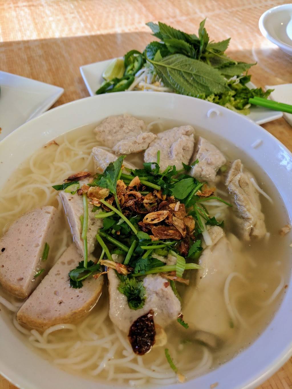 Pho Viet Nam | restaurant | 393 West Warner Road, Chandler, AZ 85225, USA | 4808550300 OR +1 480-855-0300