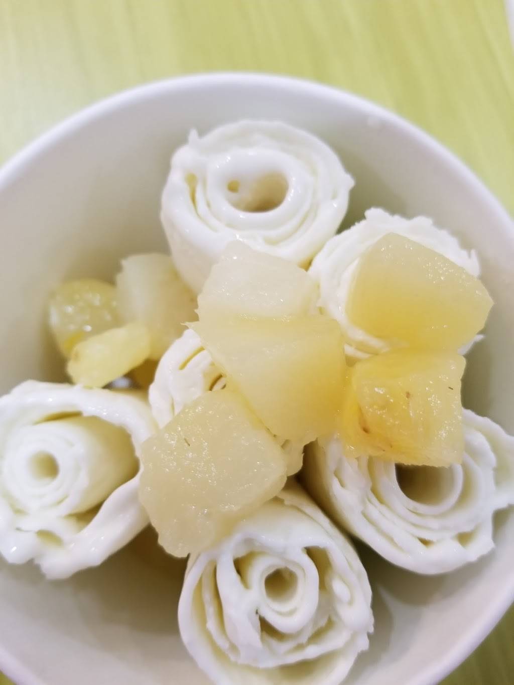 BonBons Rolled Ice Cream | restaurant | 1008 Stone Hill Dr, Pflugerville, TX 78660, USA | 7372170407 OR +1 737-217-0407