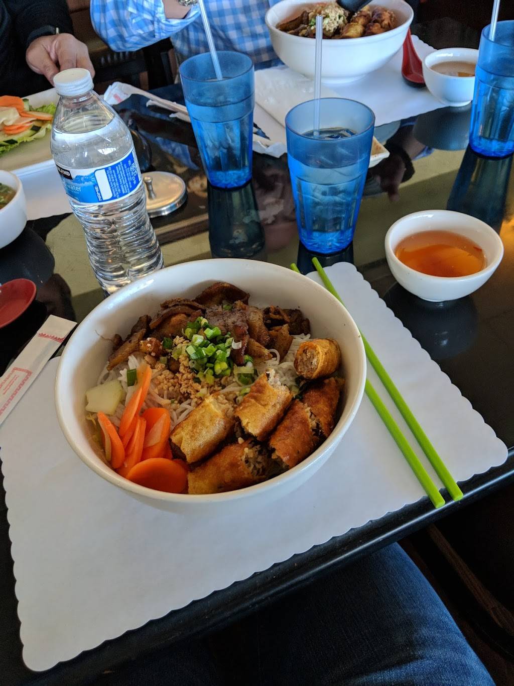 Binh Minh Restaurant | restaurant | 9908 Westminster Blvd, Garden Grove, CA 92844, USA | 7146367103 OR +1 714-636-7103