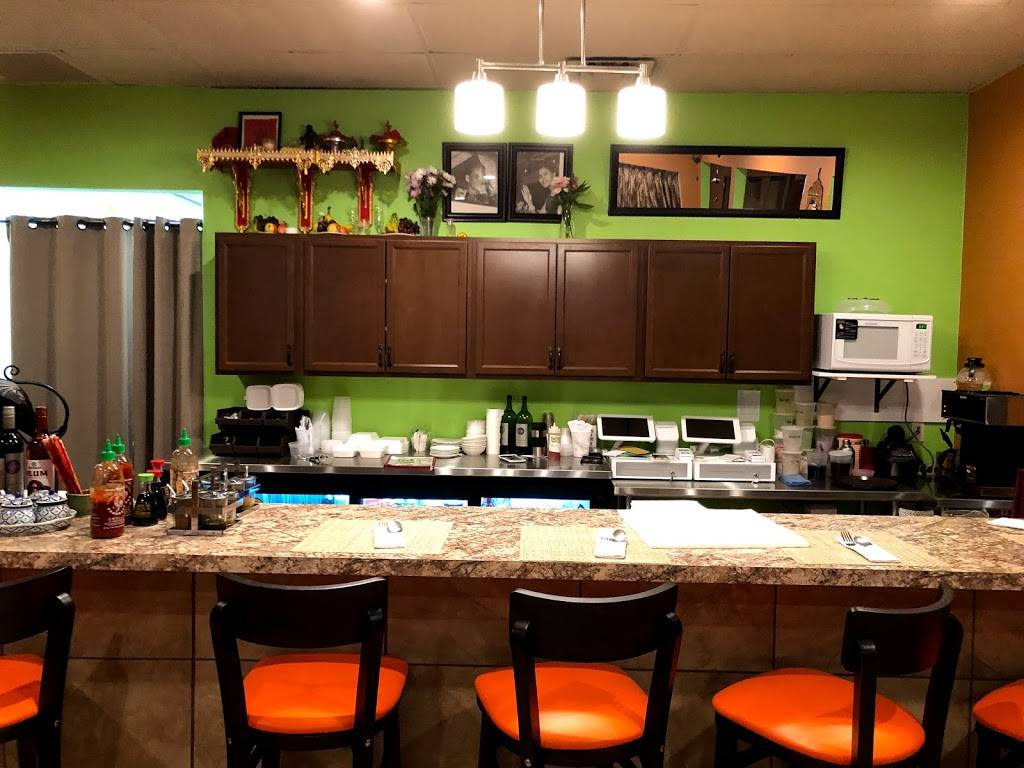 Nans Thai Noodle | restaurant | 1900 Tamiami Trail #112, Port Charlotte, FL 33948, USA | 9416240778 OR +1 941-624-0778