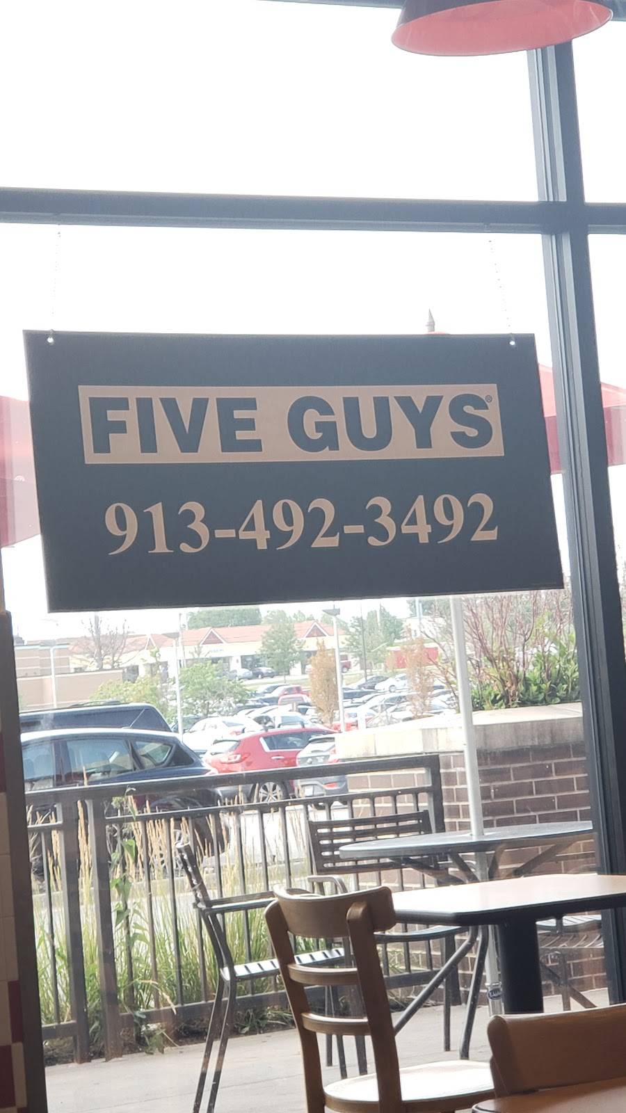 Five Guys | meal takeaway | 11331 W 95th St, Overland Park, KS 66214, USA | 9134923423 OR +1 913-492-3423