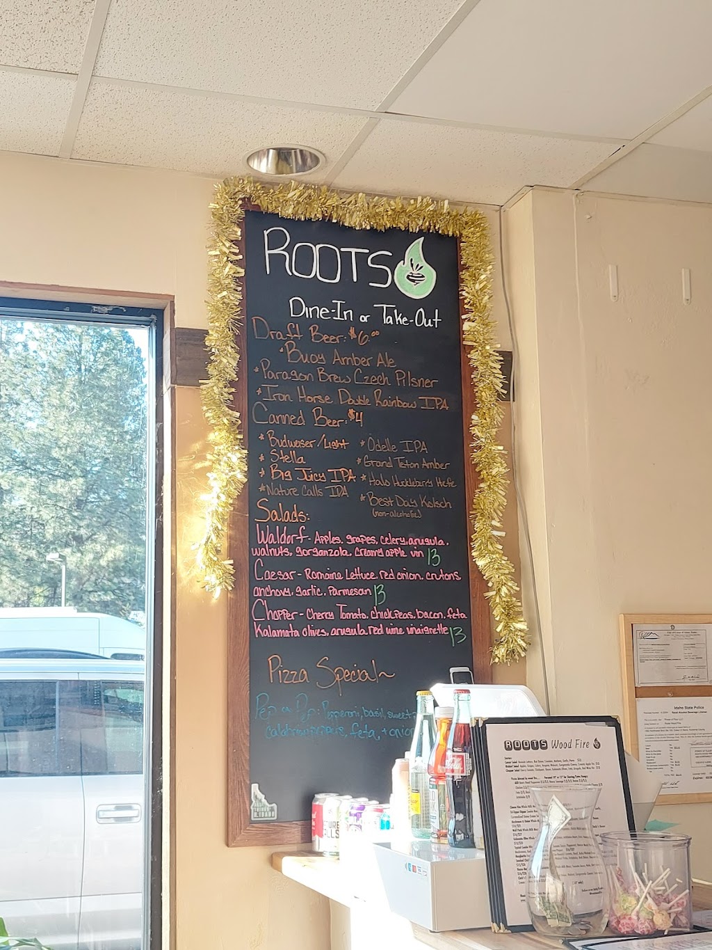 Roots Wood Fire | restaurant | 1500 Northwest Blvd, Coeur dAlene, ID 83814, USA | 2087717300 OR +1 208-771-7300