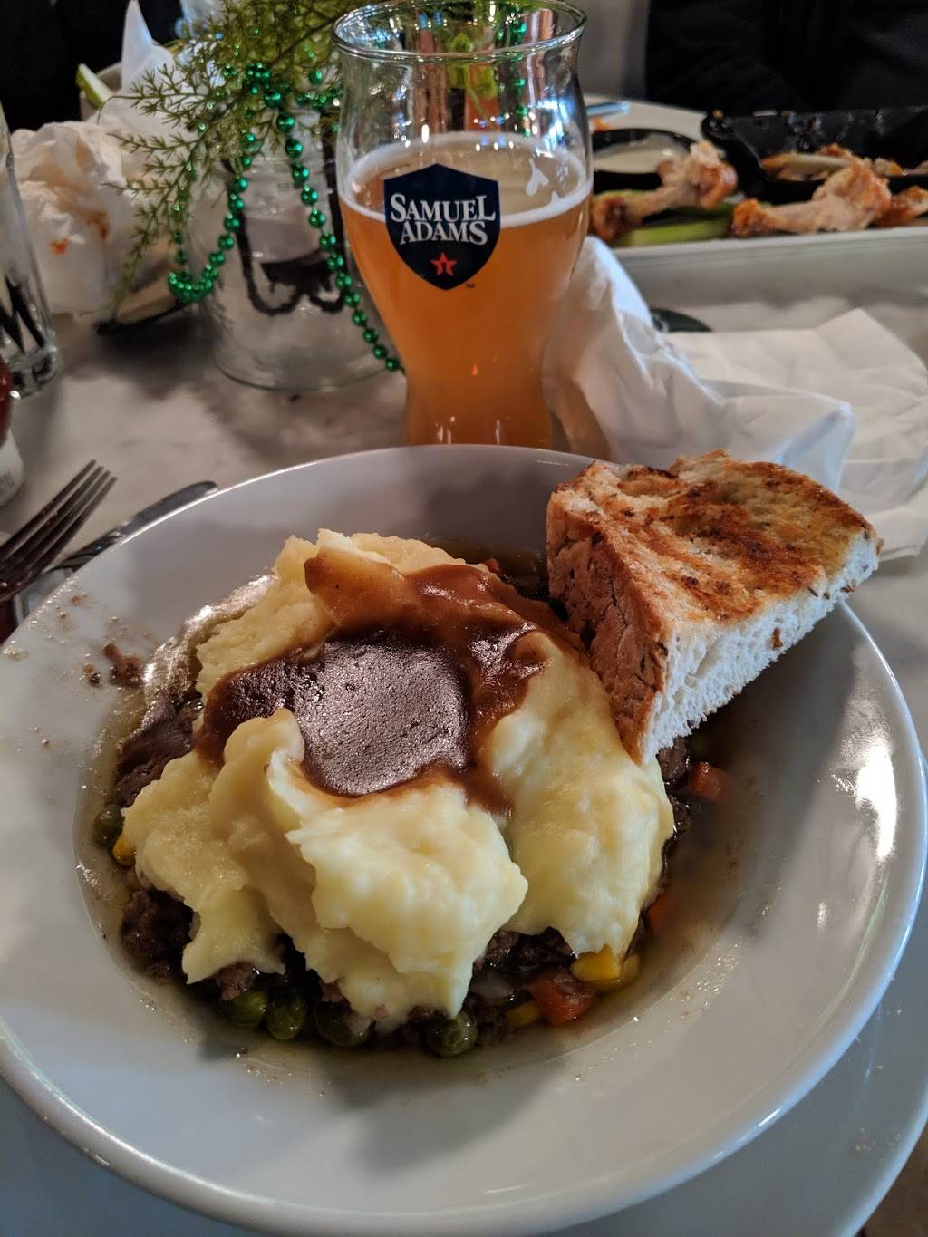 The Shanty On 19th | restaurant | 613 N 19th St, Allentown, PA 18104, USA | 6108410150 OR +1 610-841-0150