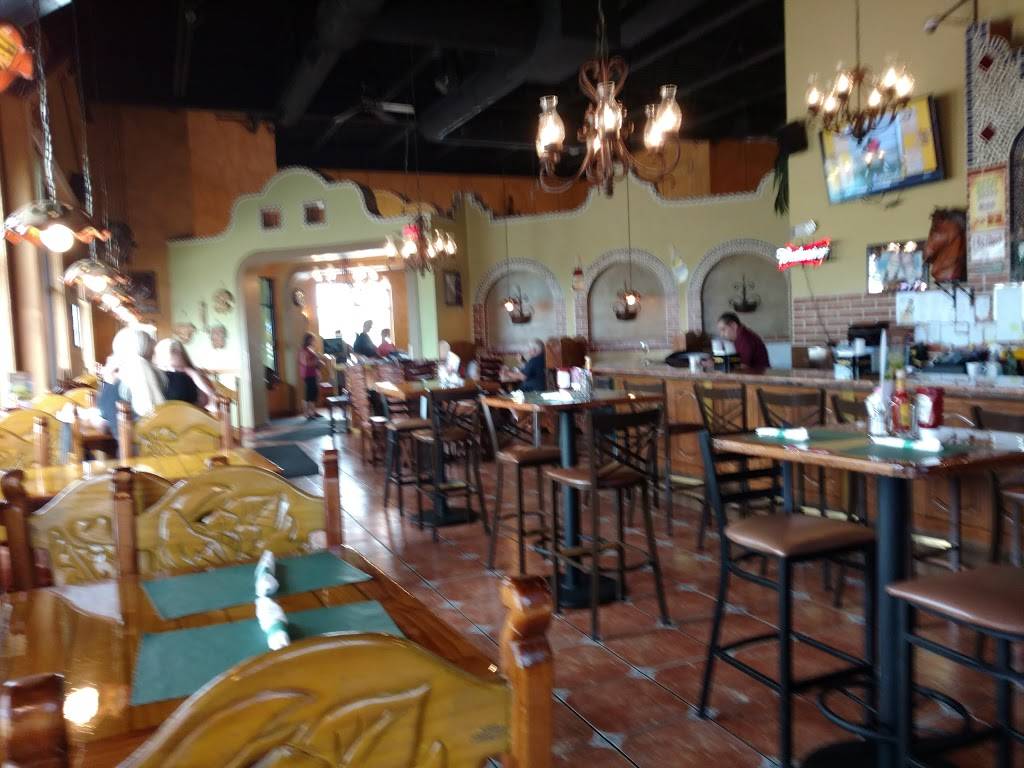 El Mezcal | restaurant | 2312 N Central Ave, Marshfield, WI 54449, USA | 7153846532 OR +1 715-384-6532