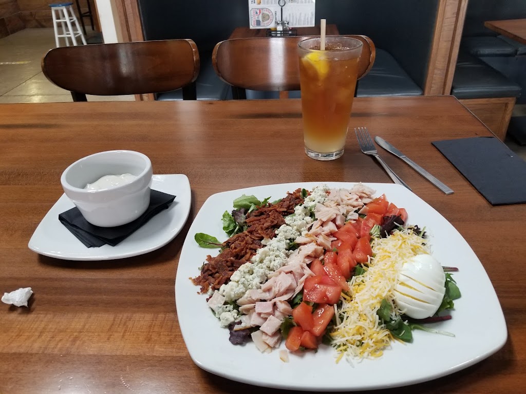 Bulldog Sports Pub | restaurant | 611 Lighthouse Ave, Monterey, CA 93940, USA | 8316580686 OR +1 831-658-0686