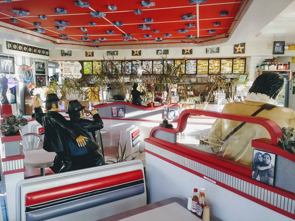 Stars Drive-In | restaurant | 20445 Sherman Way, Canoga Park, CA 91306, USA | 8187169366 OR +1 818-716-9366
