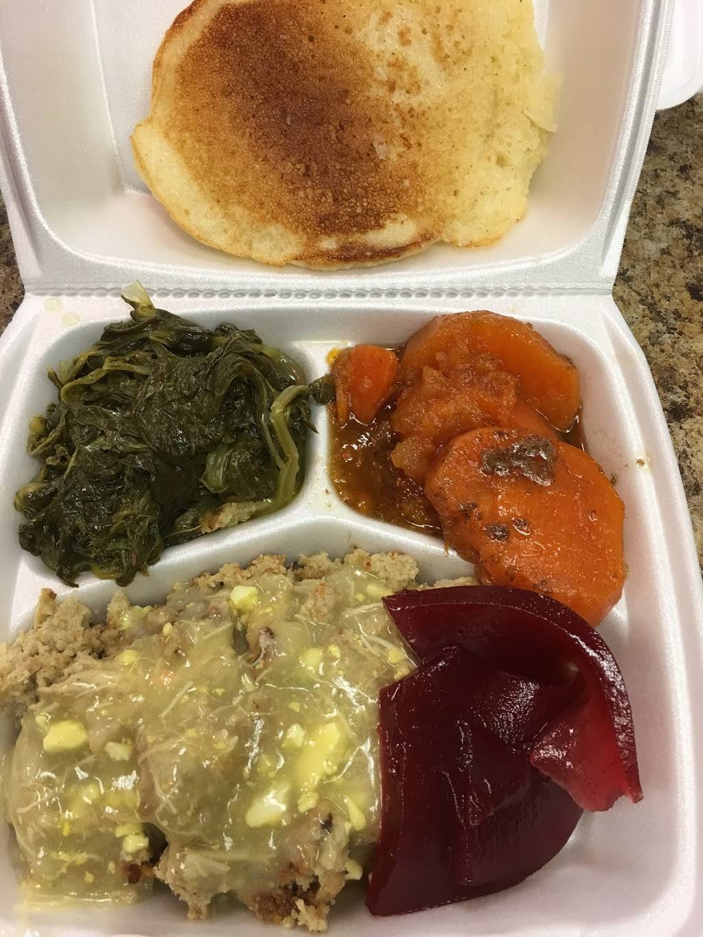 Mrs B’s SoulFood | restaurant | 340 Parkstone Pl, Jackson, TN 38305, USA | 7312672270 OR +1 731-267-2270