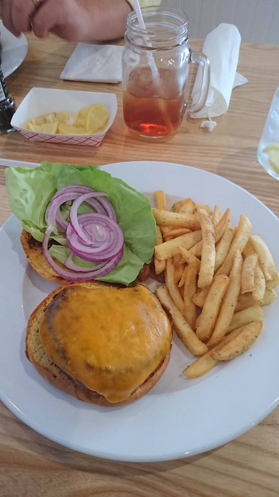 Comfort. A Southern Bistro | restaurant | 2777 University Blvd W #32, Jacksonville, FL 32217, USA | 9046837182 OR +1 904-683-7182