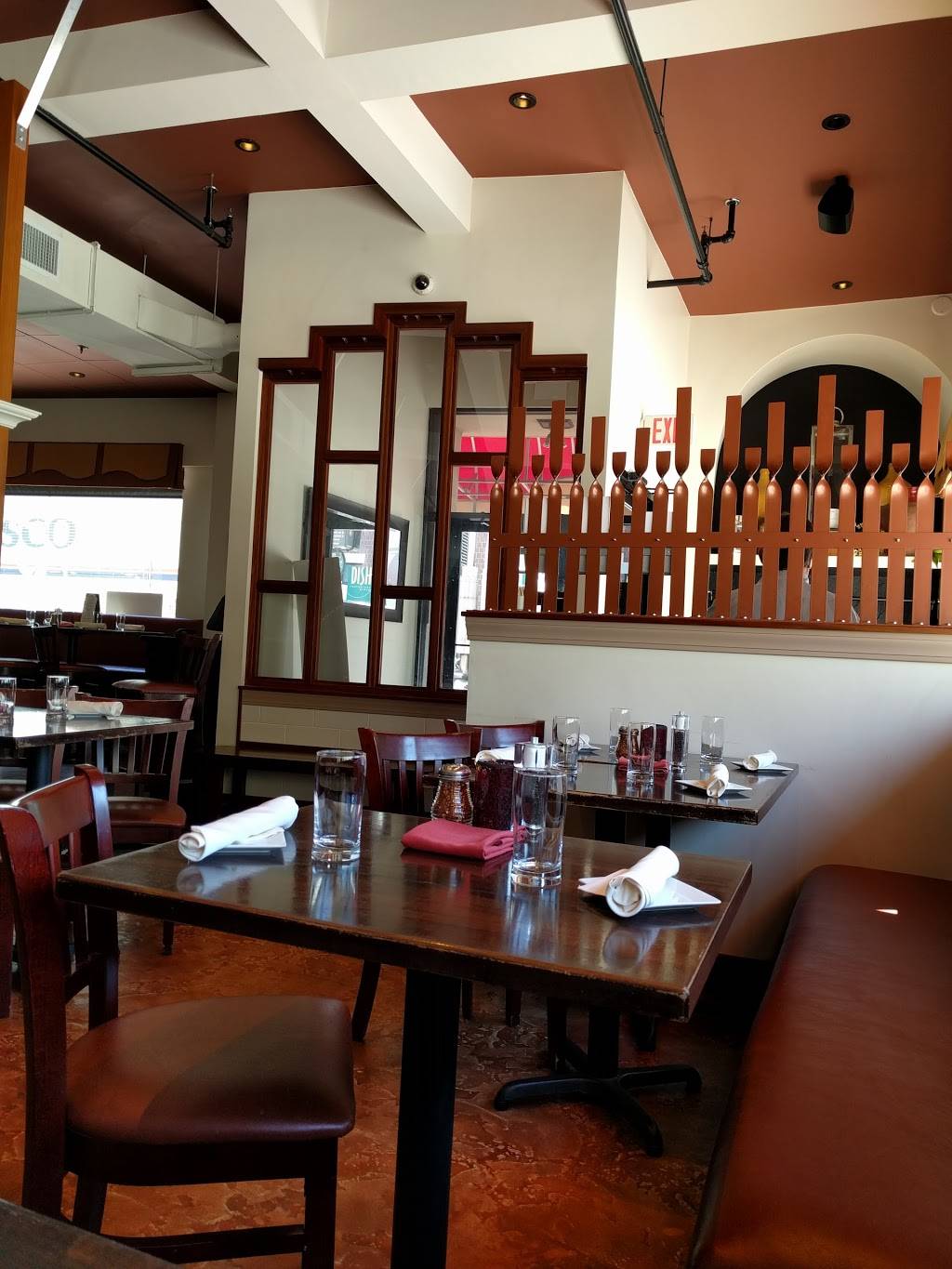 Sorella | restaurant | 901 Main St, Hartford, CT 06103, USA | 8602449084 OR +1 860-244-9084