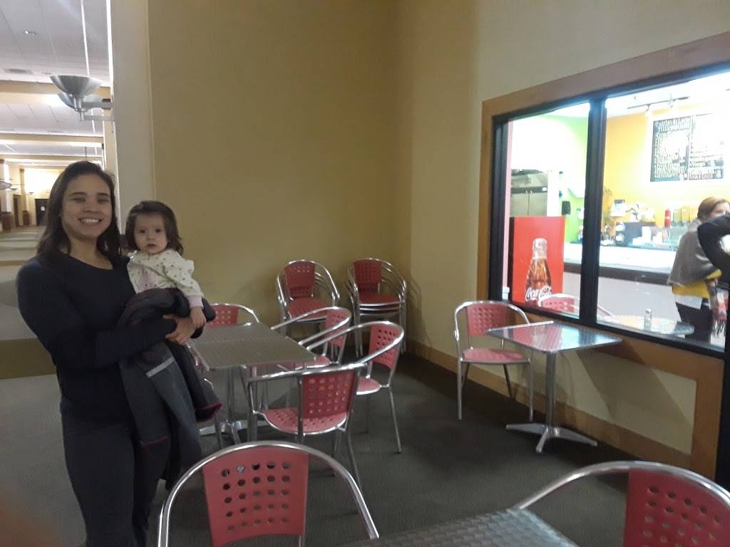 La Michoacana Ice Cream & Mexican Grill | restaurant | 280 Concord Pkwy S, Concord, NC 28027, USA | 7047454055 OR +1 704-745-4055