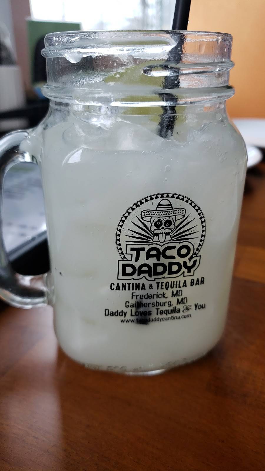 Taco Daddy Cantina & Tequila Bar | restaurant | 555 Quince Orchard Rd, Gaithersburg, MD 20878, USA | 2402619777 OR +1 240-261-9777
