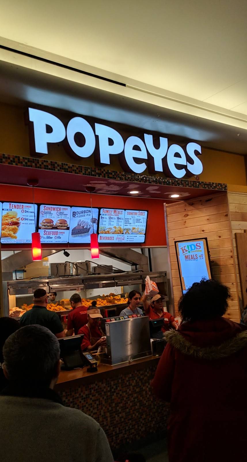 Ruby Thai South Shore Plaza | restaurant | 250 Granite St, Braintree, MA 02184, USA | 7813567888 OR +1 781-356-7888