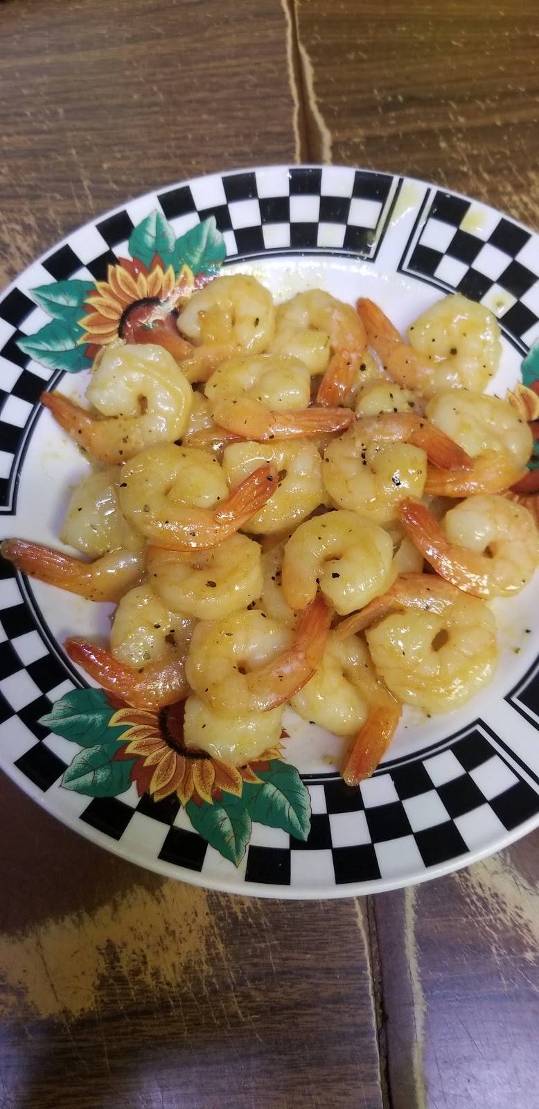 Johnnys Dairy Bar | restaurant | 263 Co Rd 47, Verona, MS 38879, USA | 6625662555 OR +1 662-566-2555