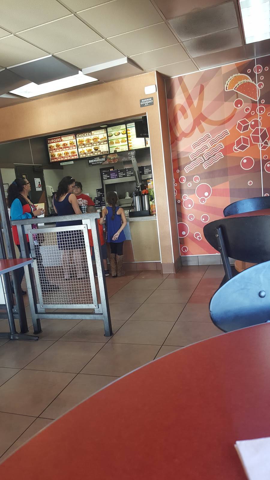 Jack in the Box | restaurant | 1951 Lander Ave, Turlock, CA 95380, USA | 2096345848 OR +1 209-634-5848