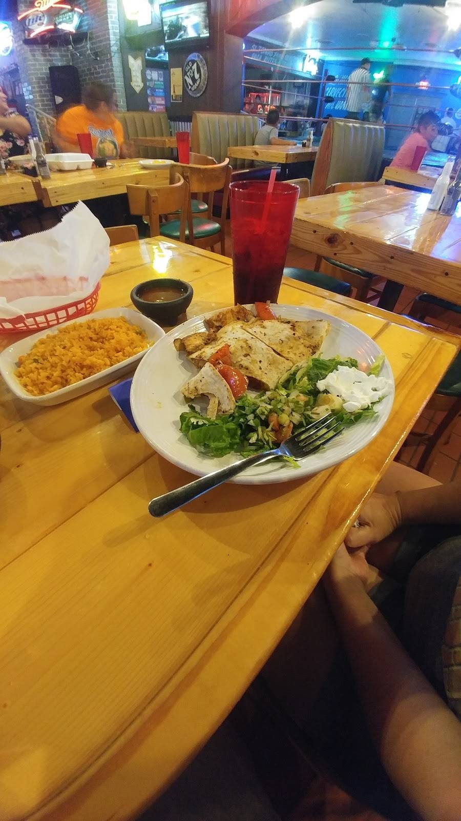 Guadalajara Mariscos Mexican | restaurant | 1004 E Division St, Arlington, TX 76011, USA | 8172990357 OR +1 817-299-0357