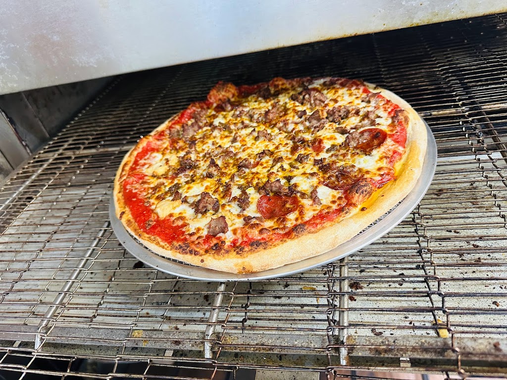 Petra Pizza&Pasta | restaurant | 1105 Gallatin Pike N, Madison, TN 37115, USA | 6154986683 OR +1 615-498-6683