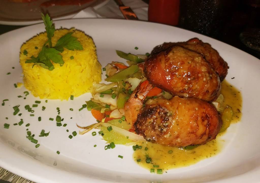 Mareks Restaurant | restaurant | 1121 Bald Eagle Dr, Marco Island, FL 34145, USA | 2396429948 OR +1 239-642-9948