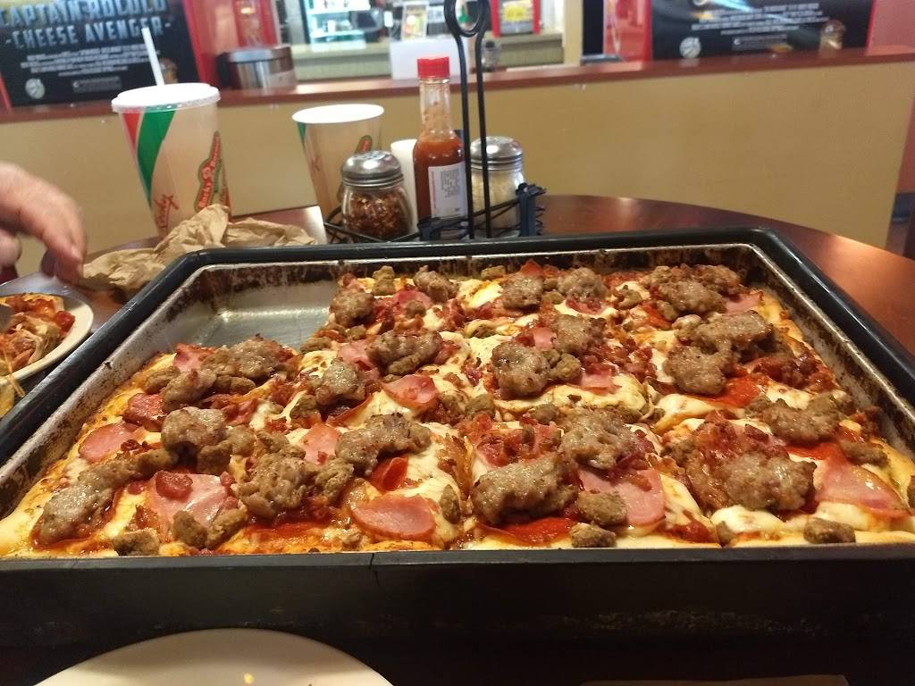 Rocky Rococo Pan Style Pizza | restaurant | 1239 Crossing Meadows Dr, Onalaska, WI 54650, USA | 6087830300 OR +1 608-783-0300