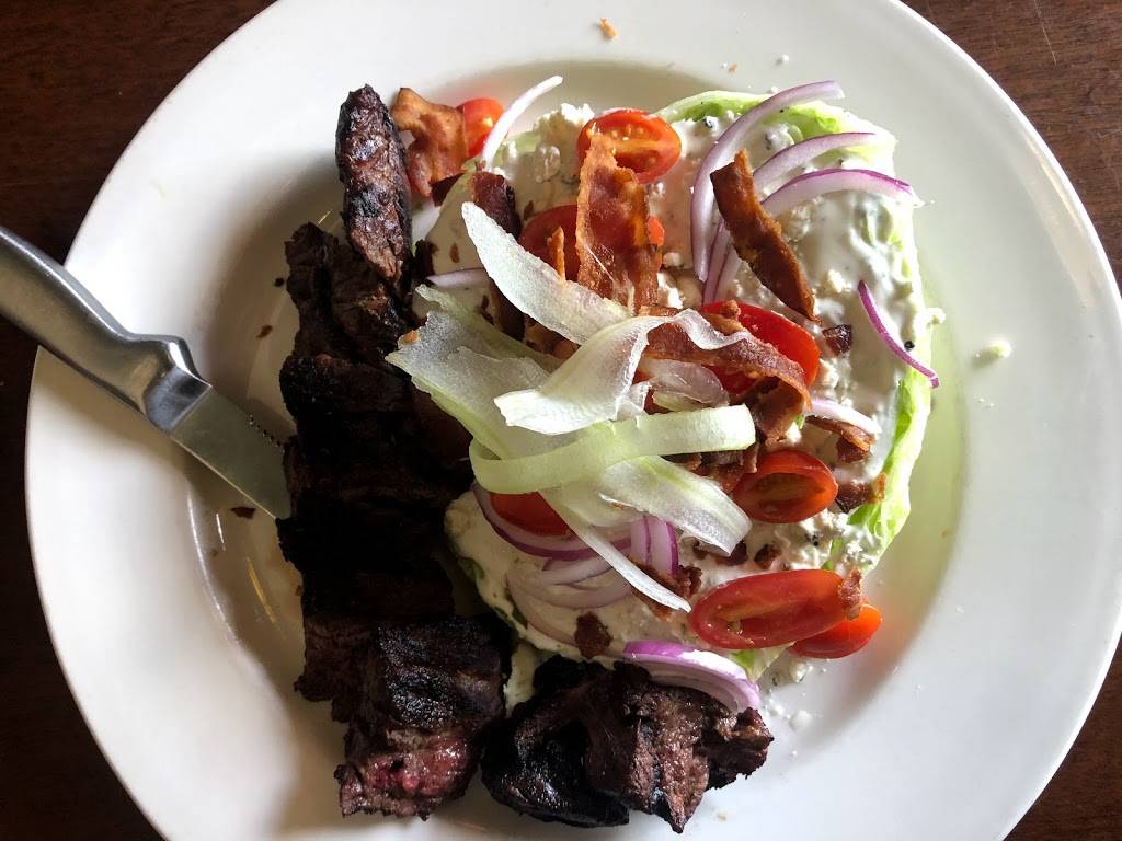 Not Your Average Joes | restaurant | 14 Mazzeo Dr, Randolph, MA 02368, USA | 7819617200 OR +1 781-961-7200