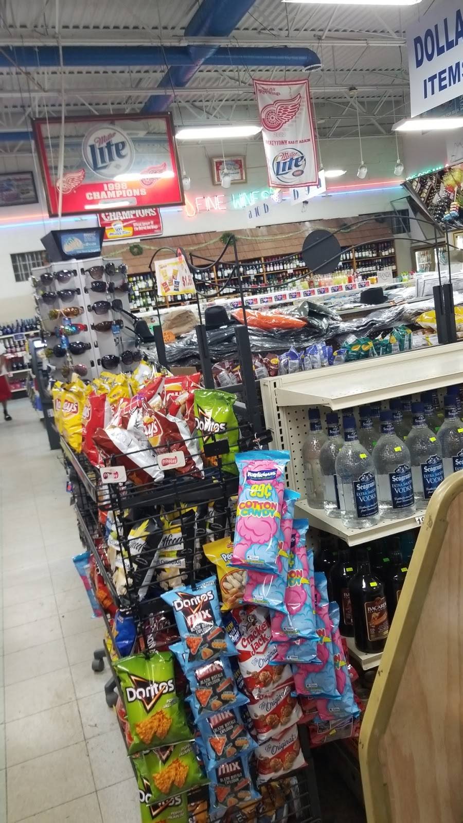 Blue Diamond Market | meal takeaway | 21497 Ryan Rd, Warren, MI 48091, USA | 5867572610 OR +1 586-757-2610