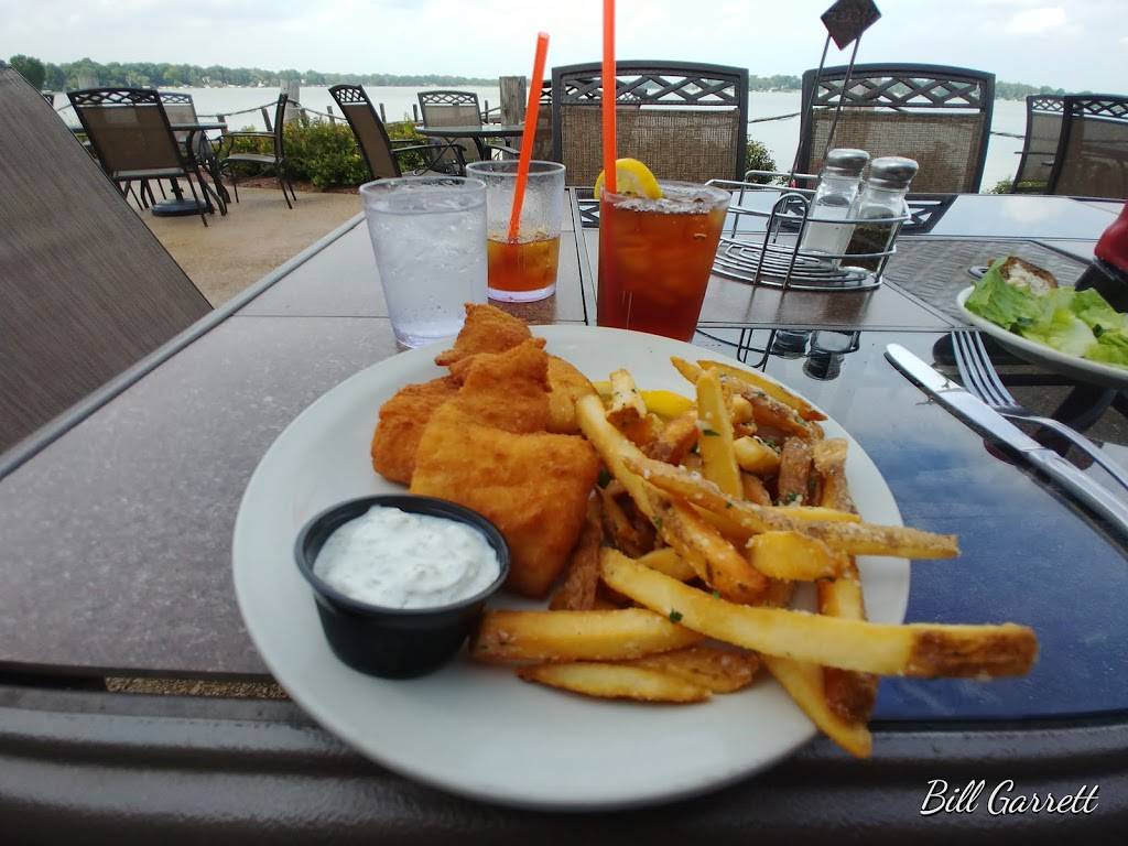 Michaels On The Lake | restaurant | 3101 Eagle Rd, Kansasville, WI 53139, USA | 2628783313 OR +1 262-878-3313