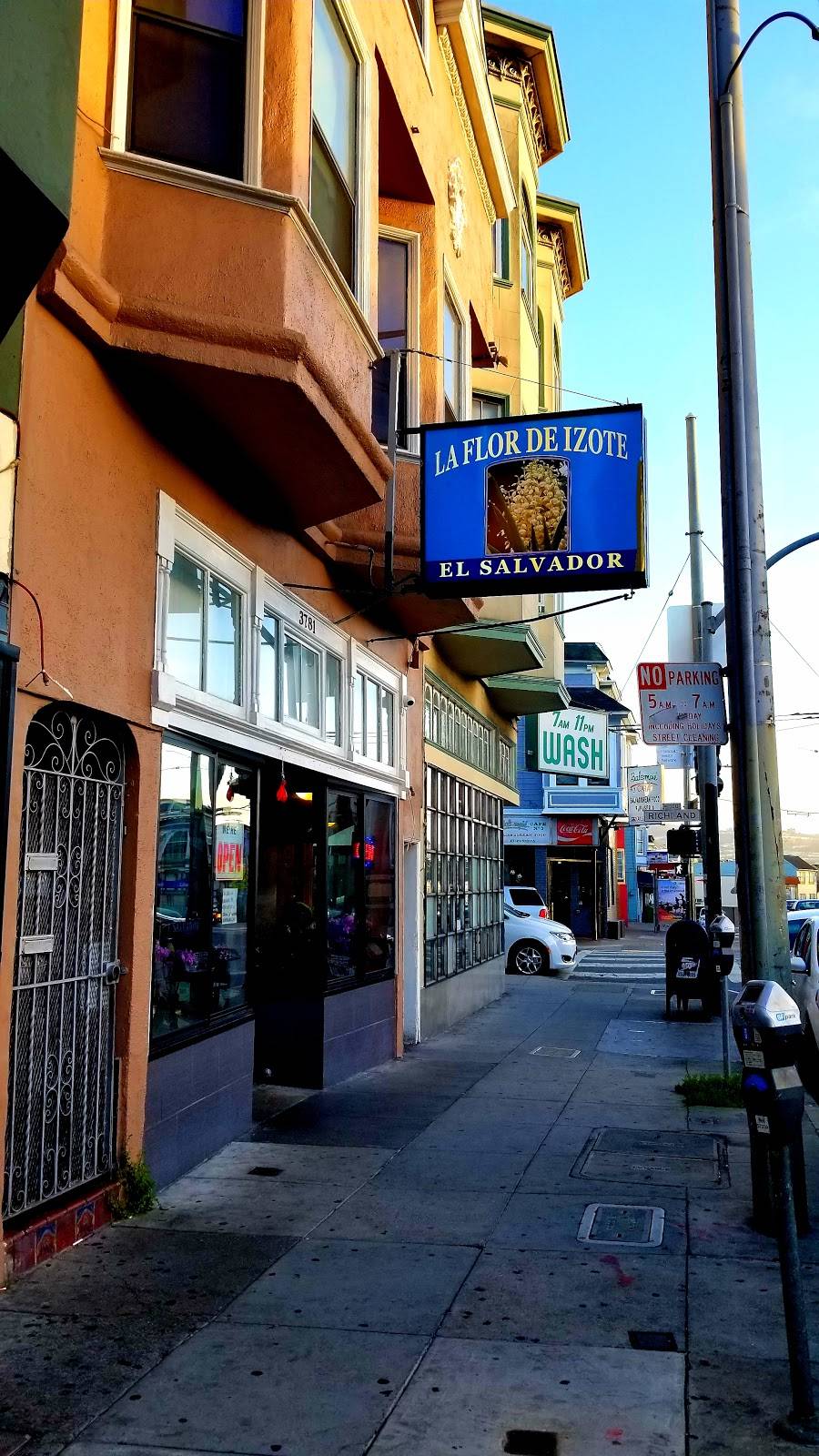 La Flor De Izote | restaurant | 3781 Mission St, San Francisco, CA 94110, USA | 4159268062 OR +1 415-926-8062