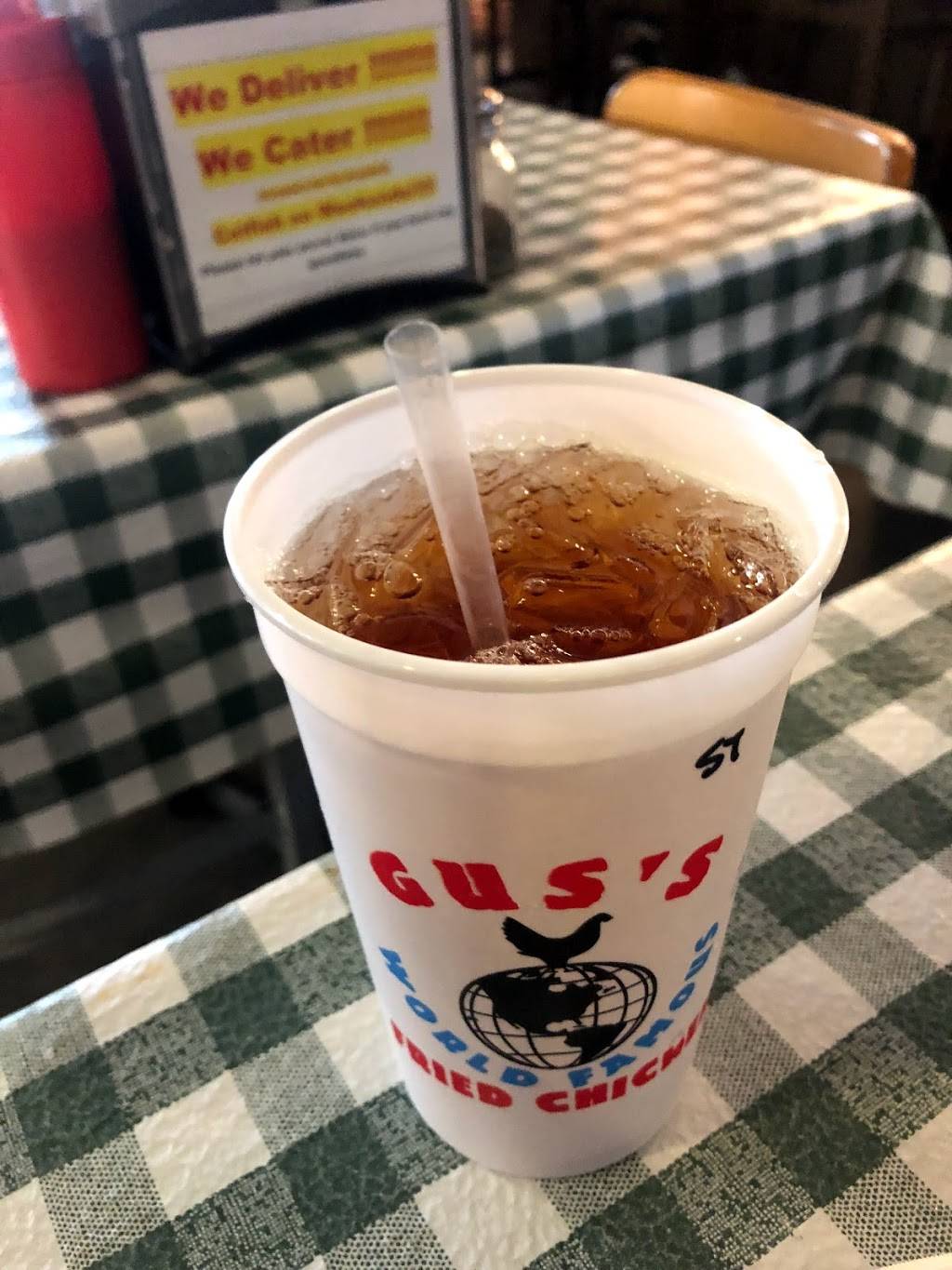 Gus’s World Famous Fried Chicken | restaurant | The Mall at, 231 W Peachtree St NW Suite A-05, Atlanta, GA 30303, USA | 4049962837 OR +1 404-996-2837