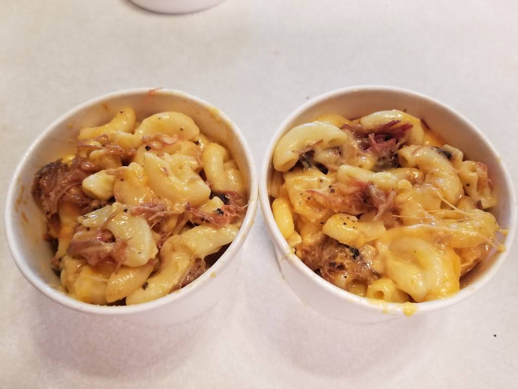 Big Lees - Serious About Barbecue | restaurant | 3925 SE 45th Ct, Ocala, FL 34480, USA | 3523049105 OR +1 352-304-9105