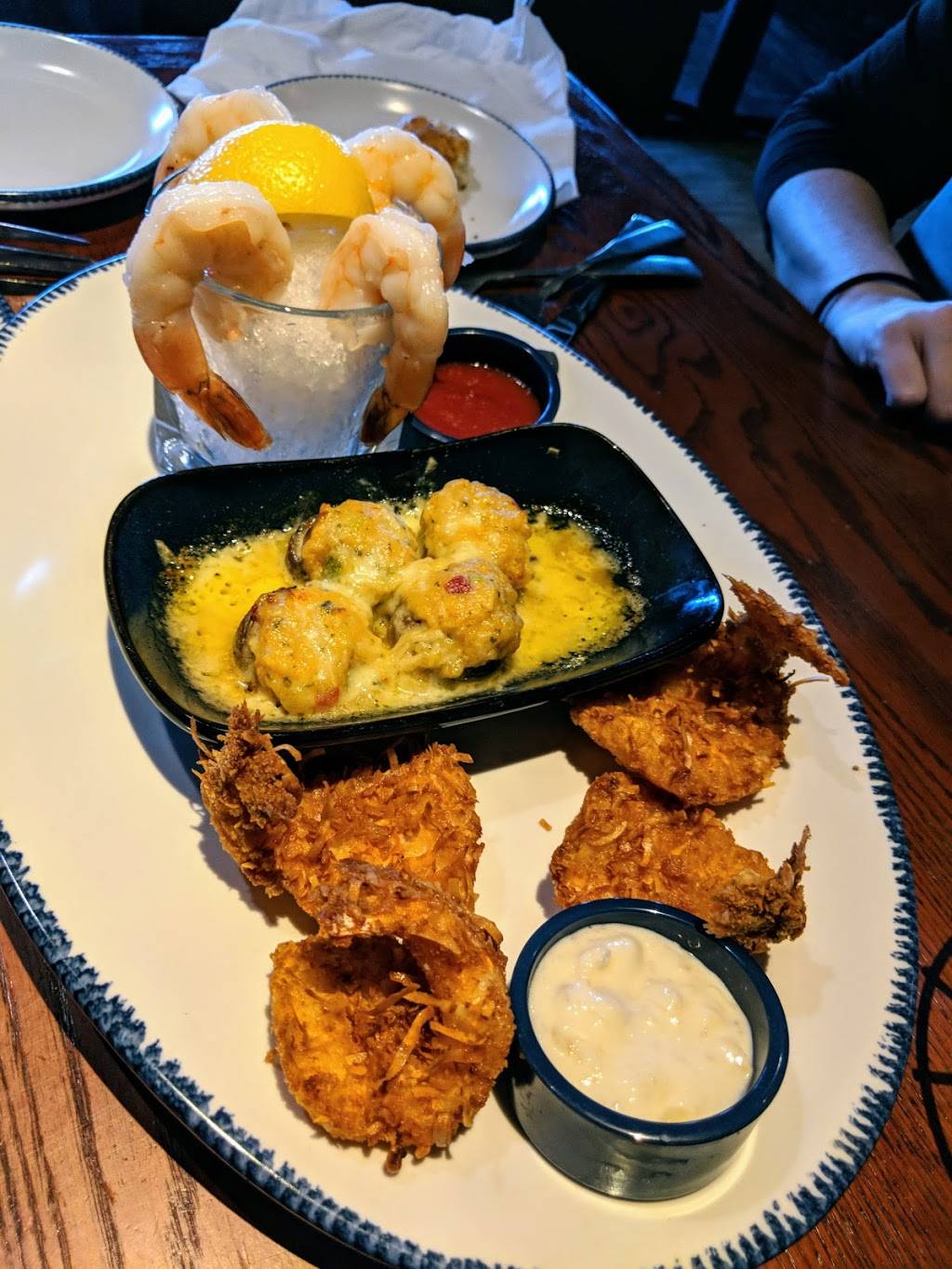 Red Lobster | restaurant | 7240 W Ray Rd, Chandler, AZ 85226, USA | 4807839060 OR +1 480-783-9060